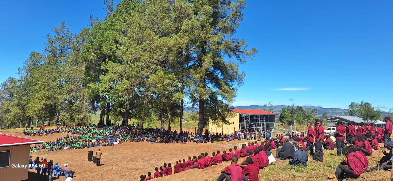 Both High School & Primary School — listening to speeches